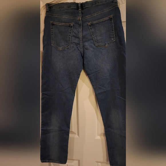 Kids Gap jeans. Stretch, slim size 18 Husky. Medium blue - Picture 5 of 5